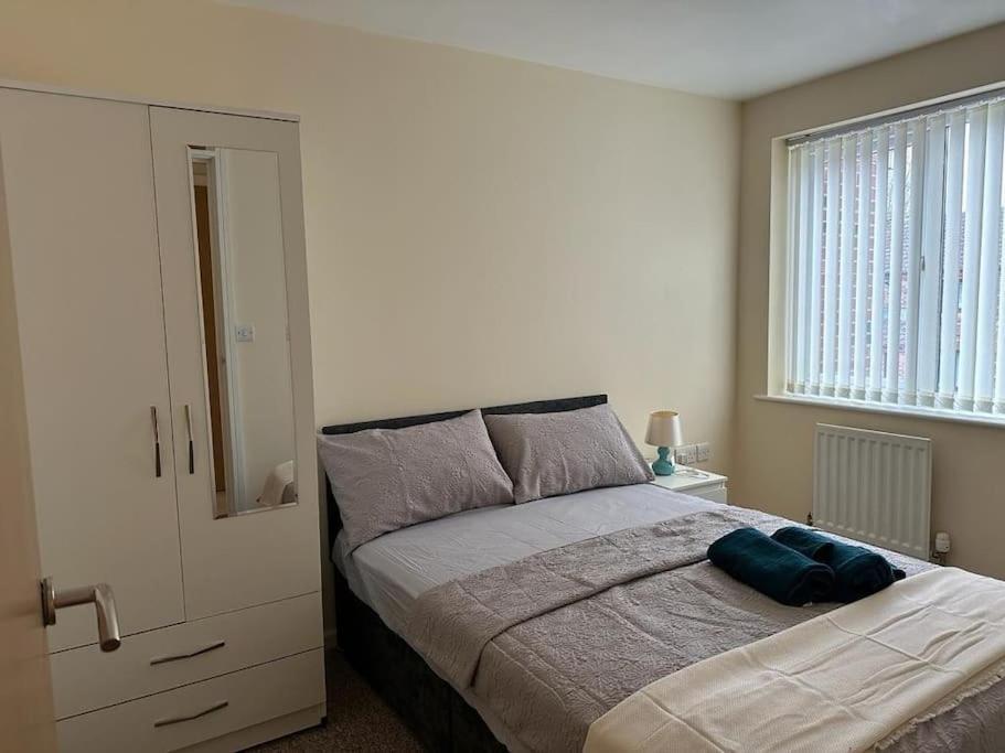 Rooms 7 Minutes From Etihad Mánchester Exterior foto